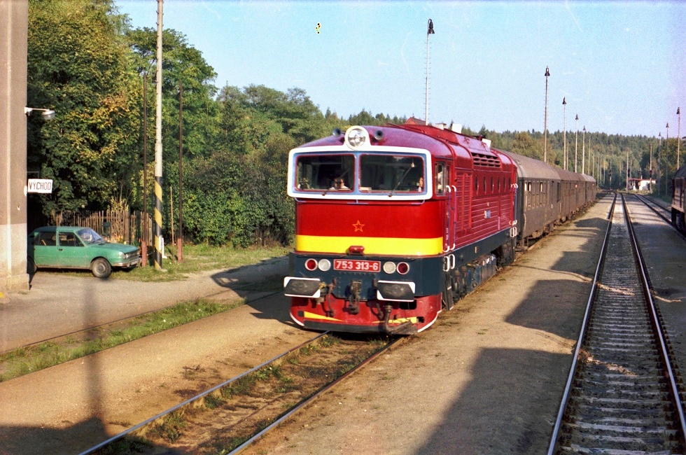 753 313-6