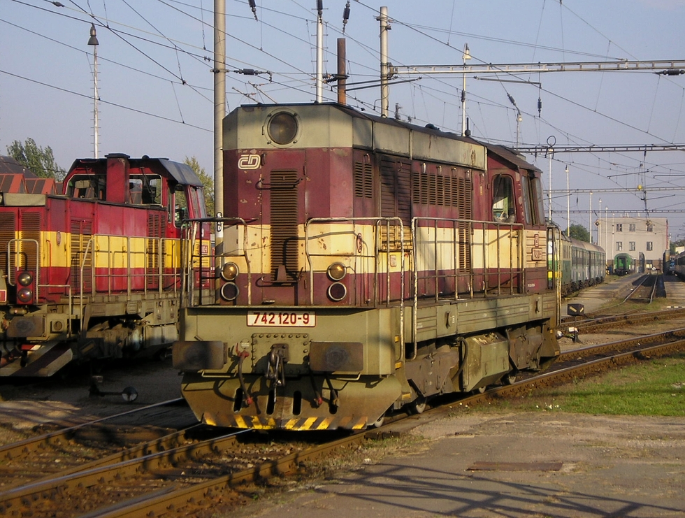 742 120-9