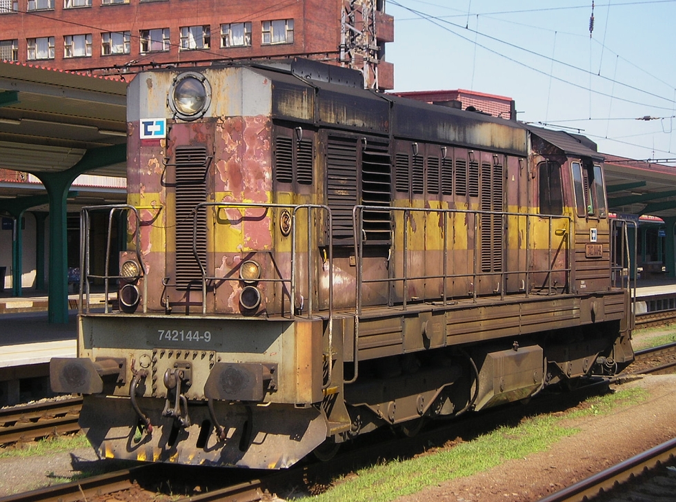 742 144-9