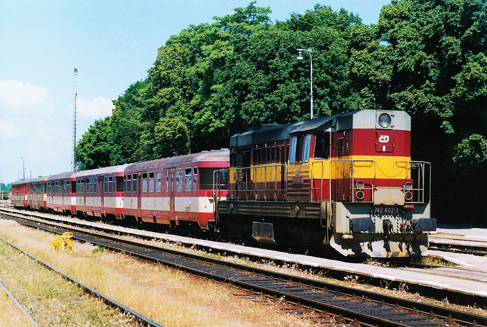 742 402-1