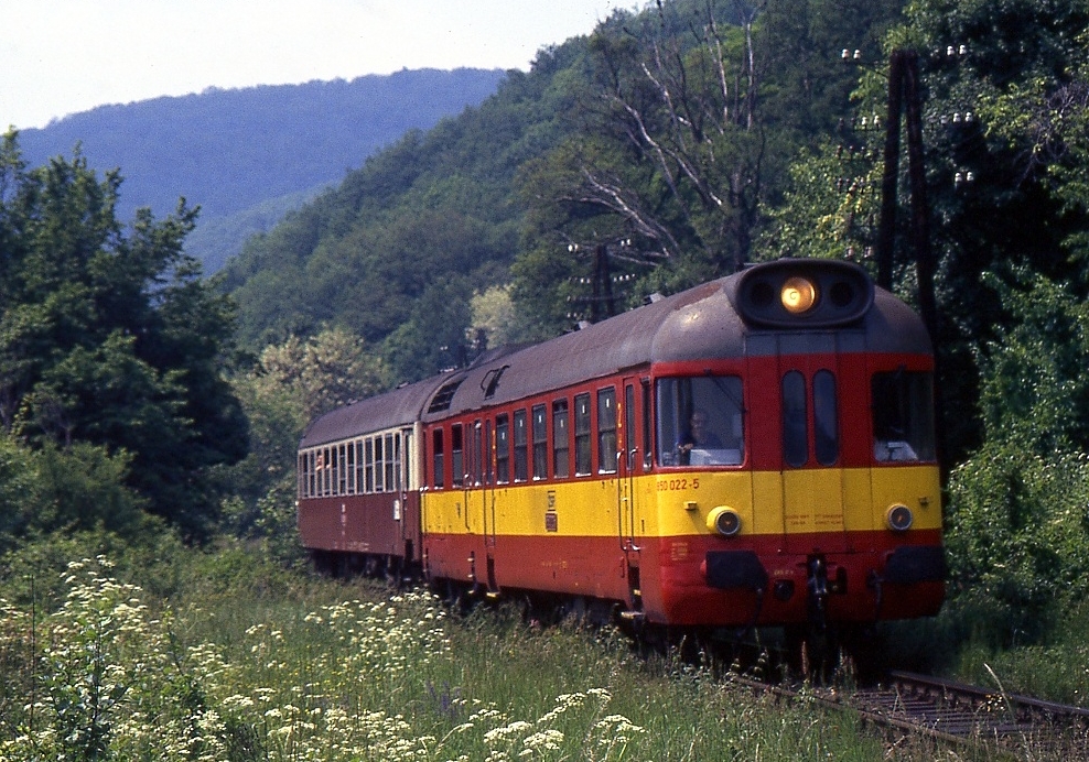 850 022-5