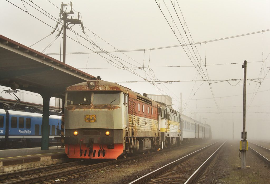 751 148-8