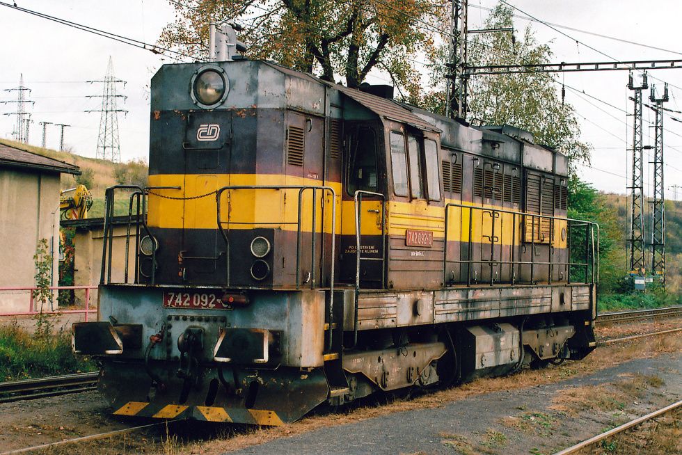 742 092-0