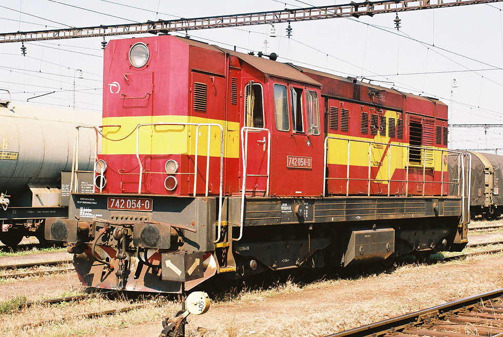 742 054-0