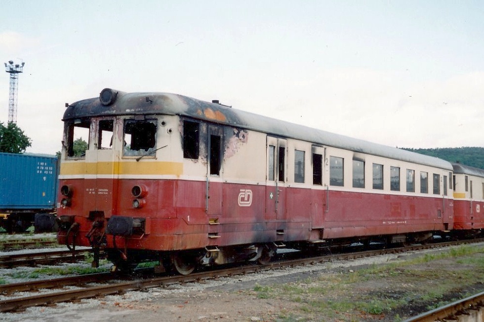 830 203-6