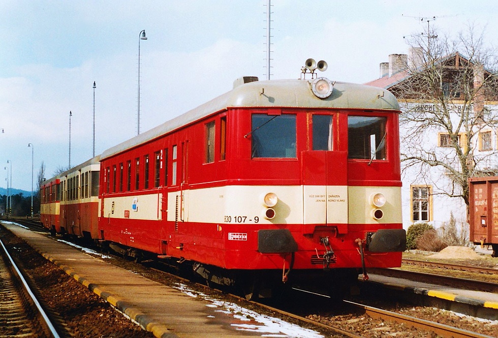830 107-9