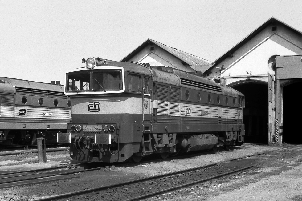 750 175-2