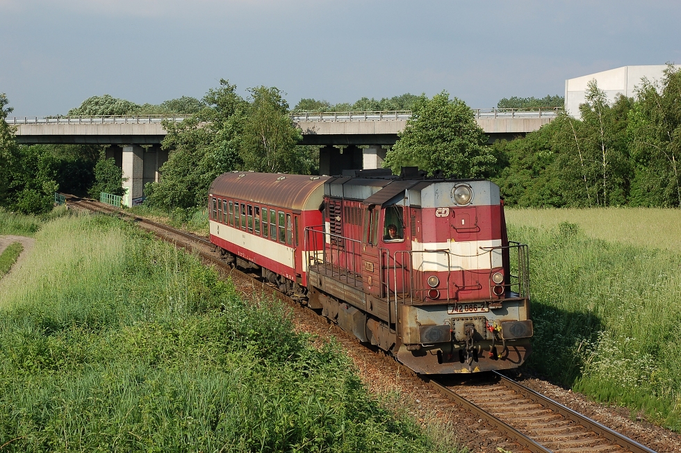 742 086-2