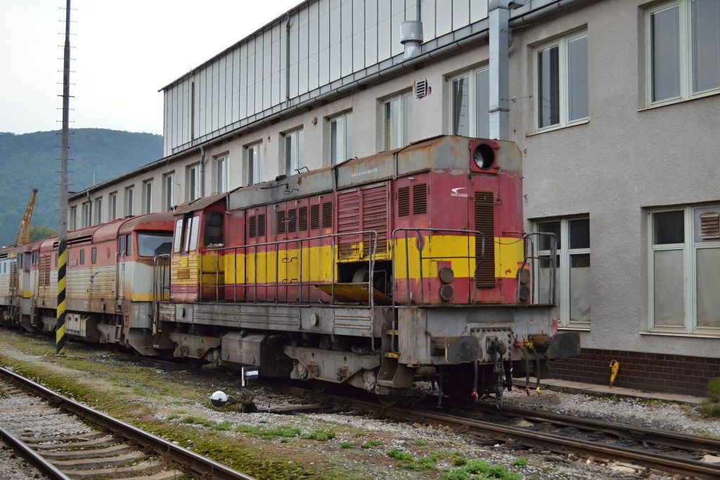 742 232-2