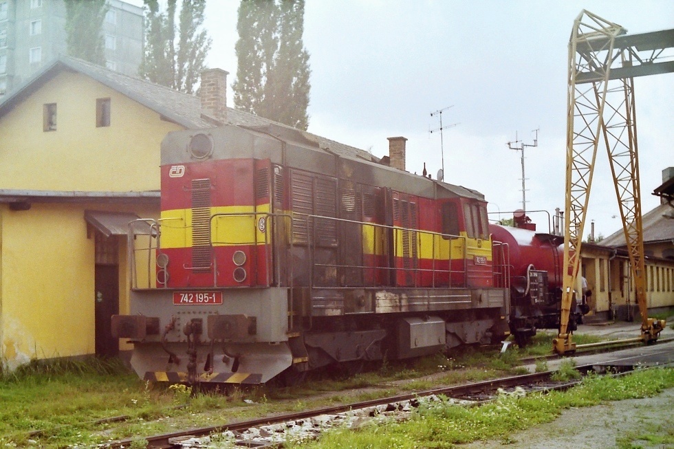 742 195-1