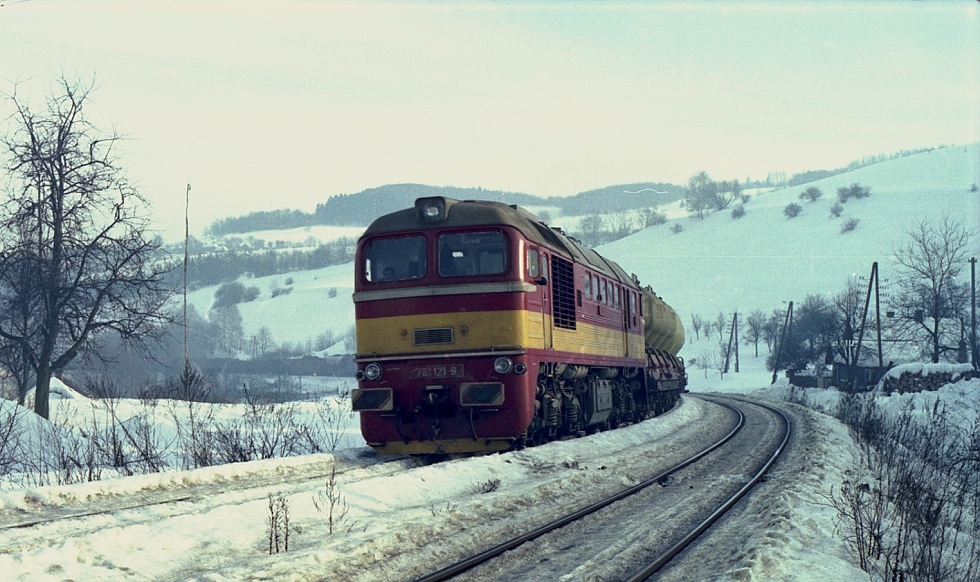 781 121-9