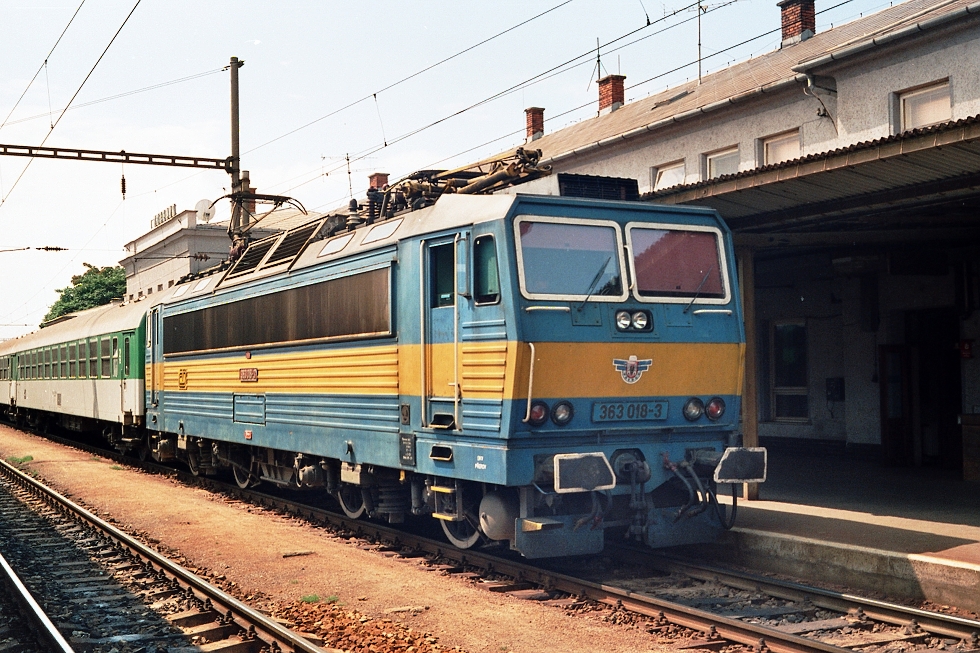 363 018-3