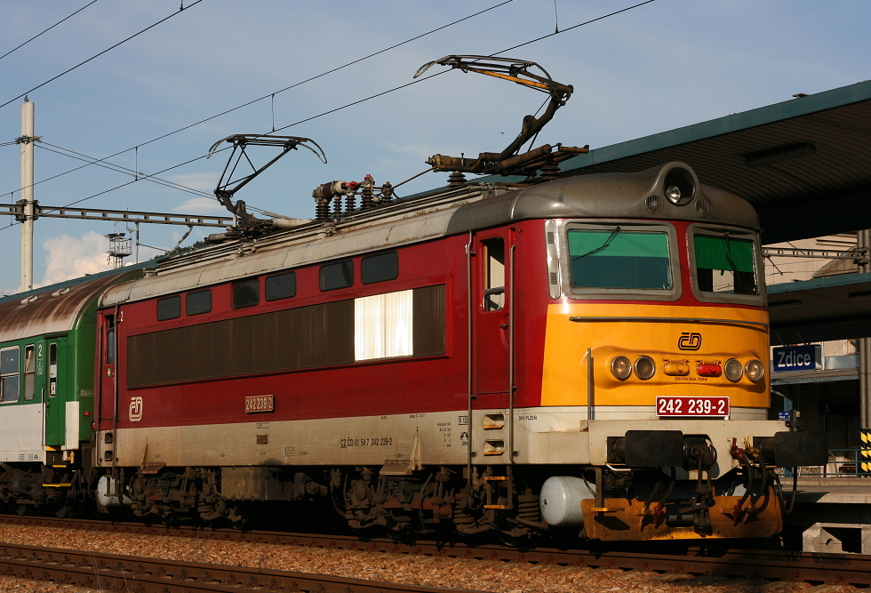 242 239-2