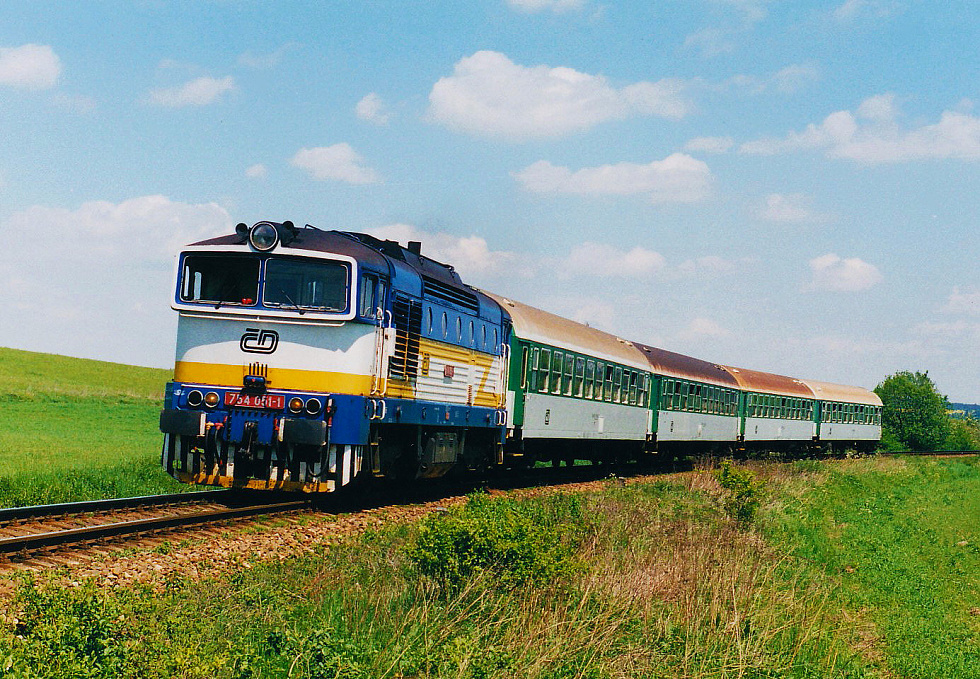 754 051-1