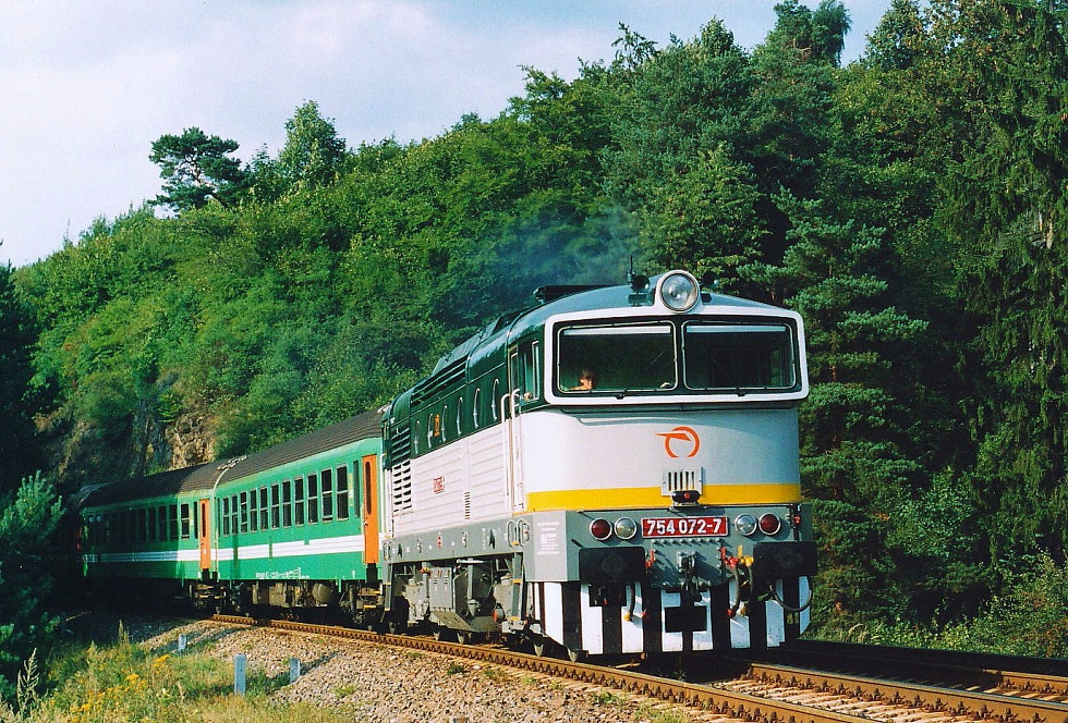 754 072-7