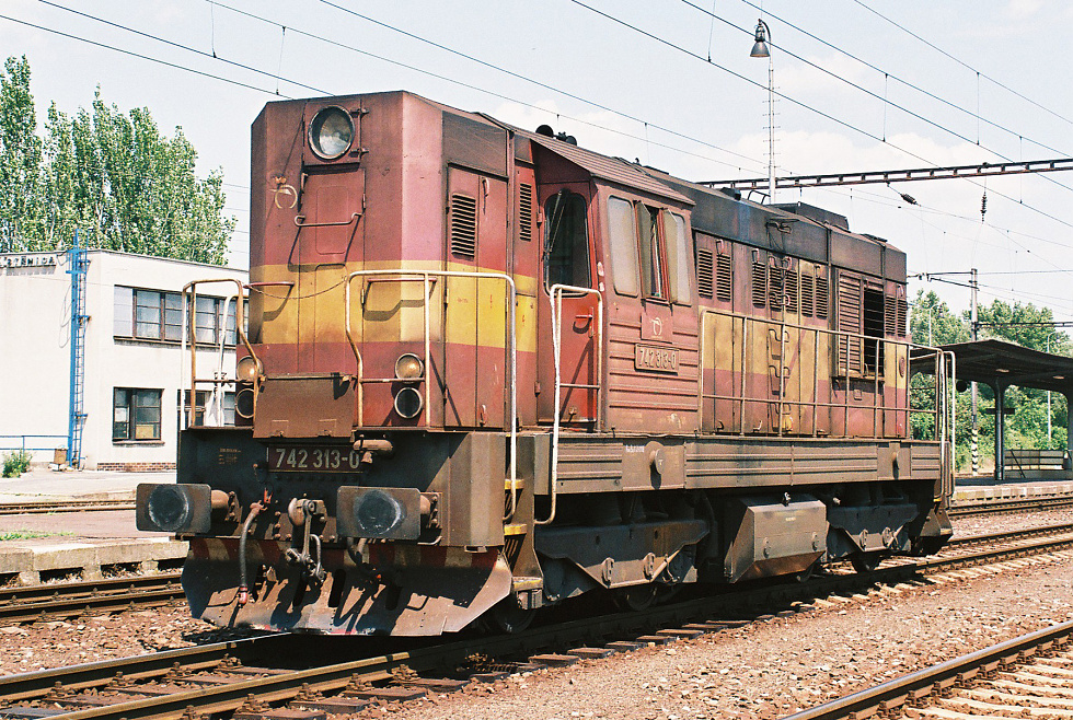 742 313-0
