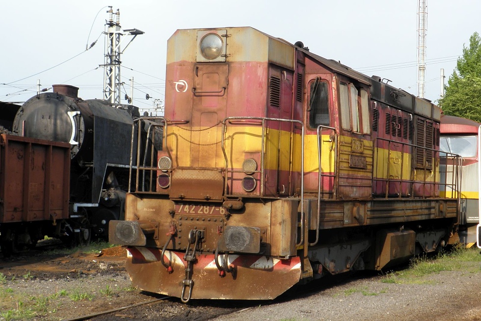 742 287-6