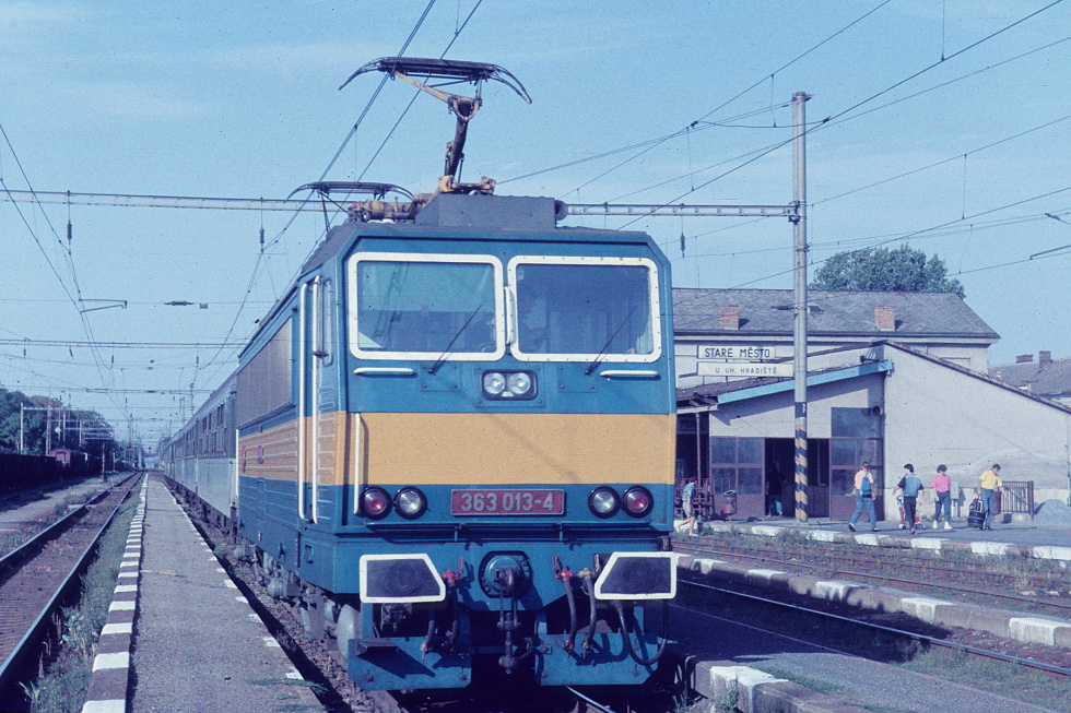 363 013-4