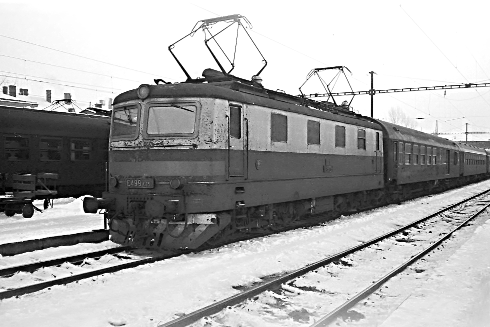 E499.1015