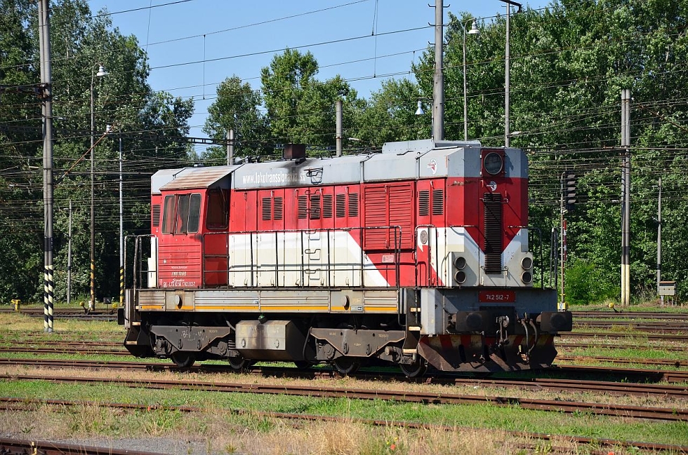 742 512-7