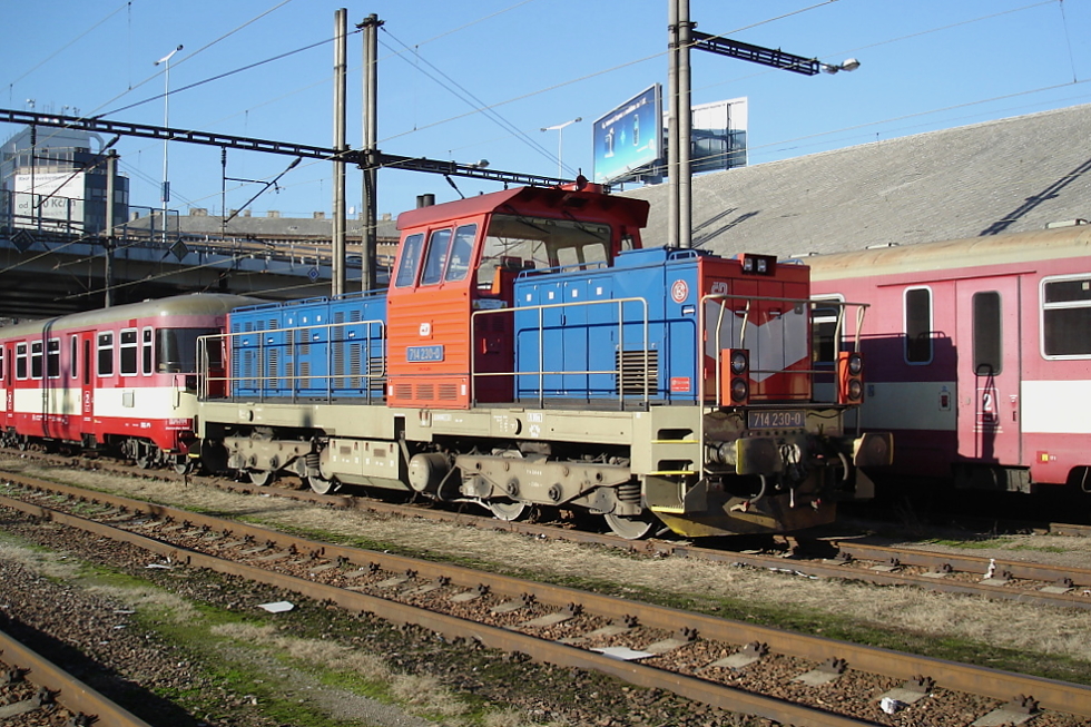 714 230-0