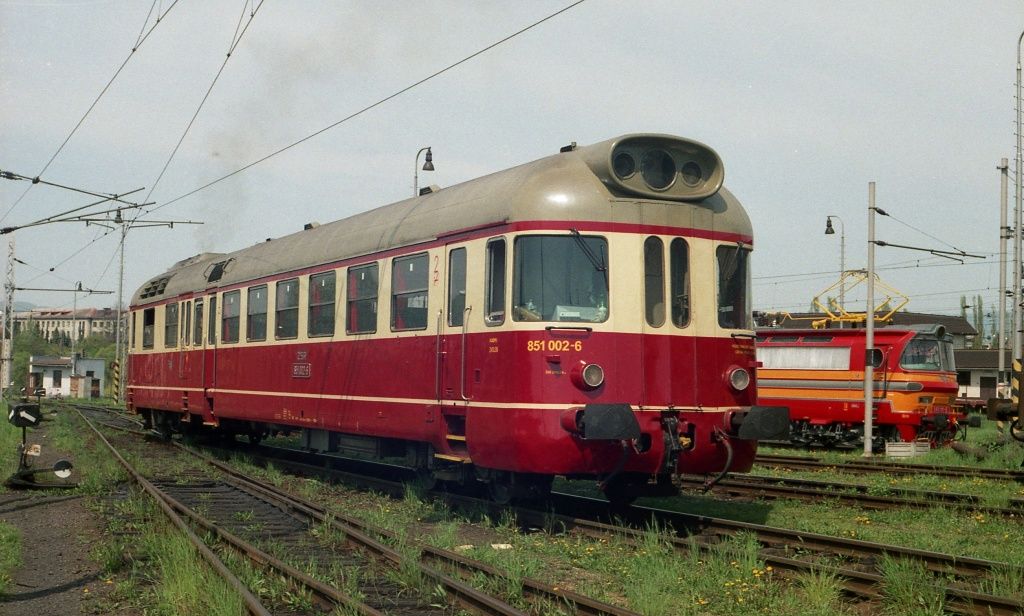 851 002-6