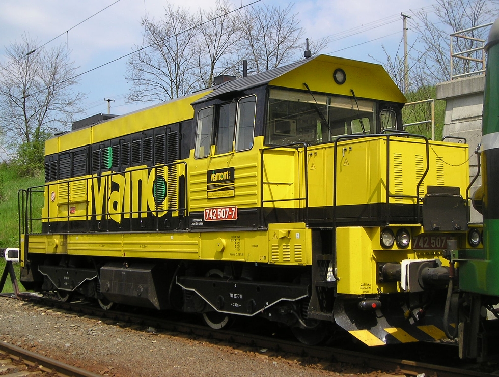 742 507-7