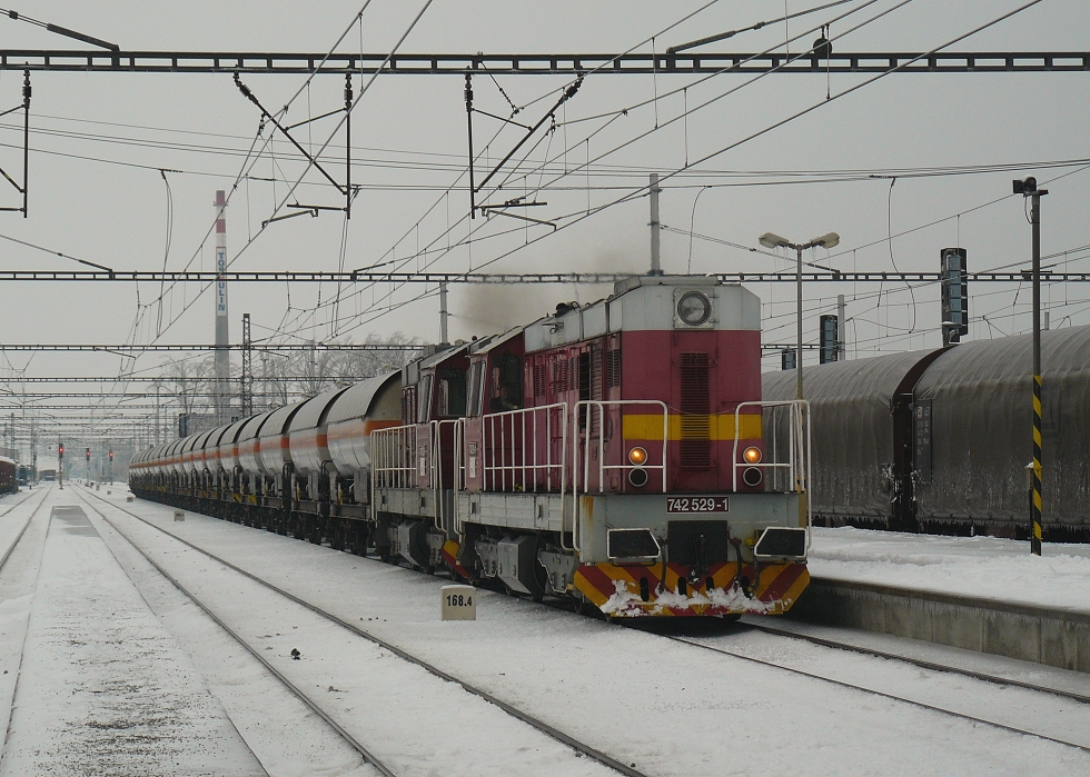 742 529-1