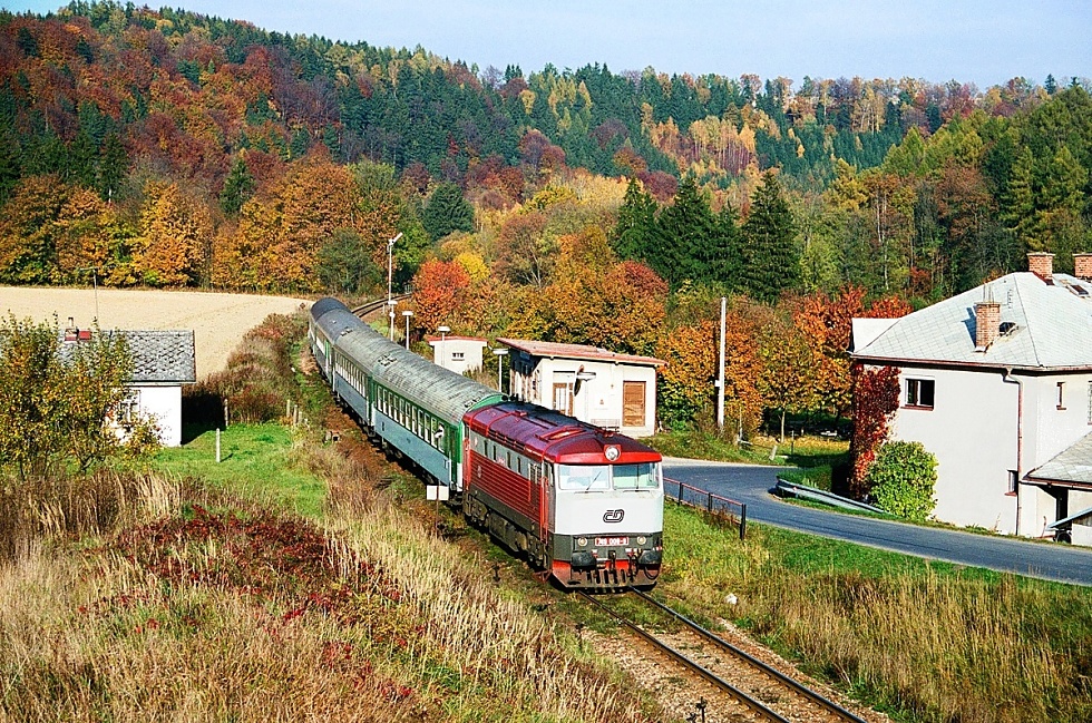 749 008-9