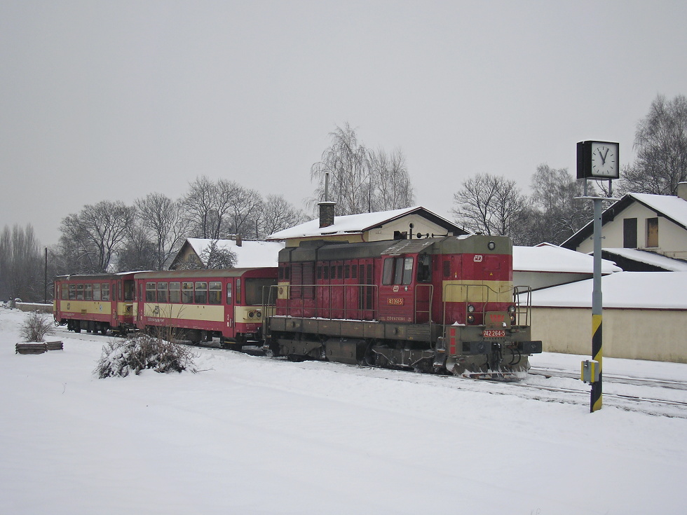 742 264-5