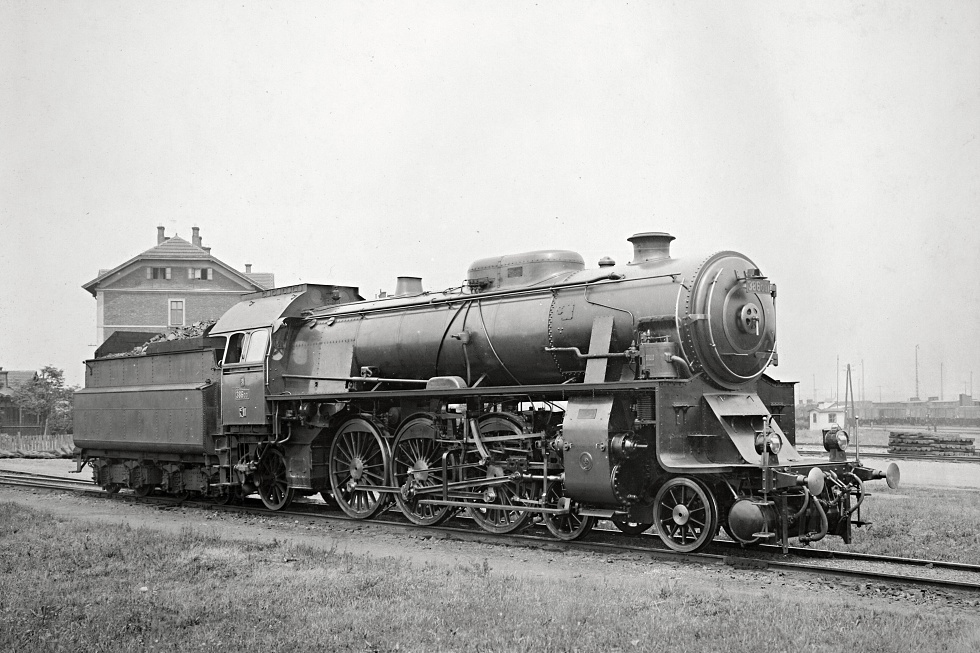 386.001