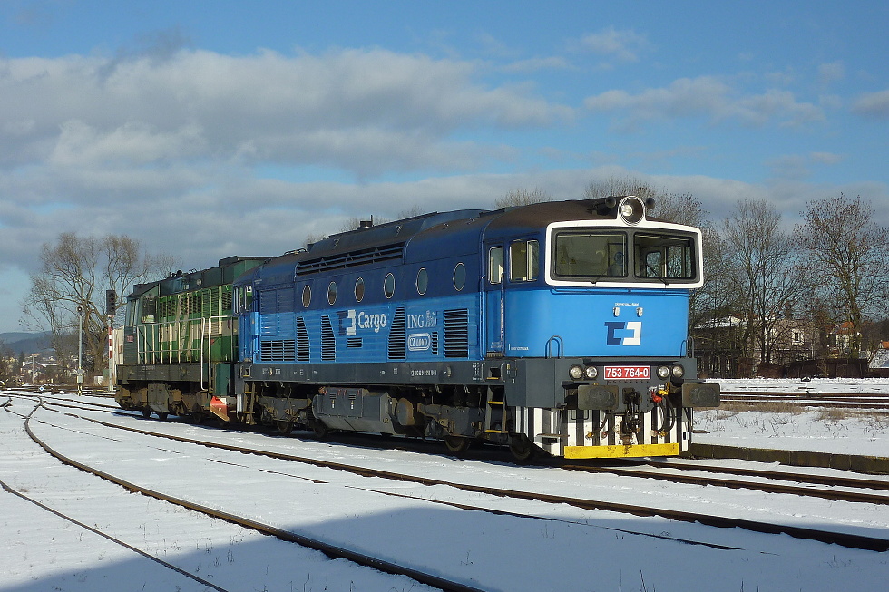 753 764-0