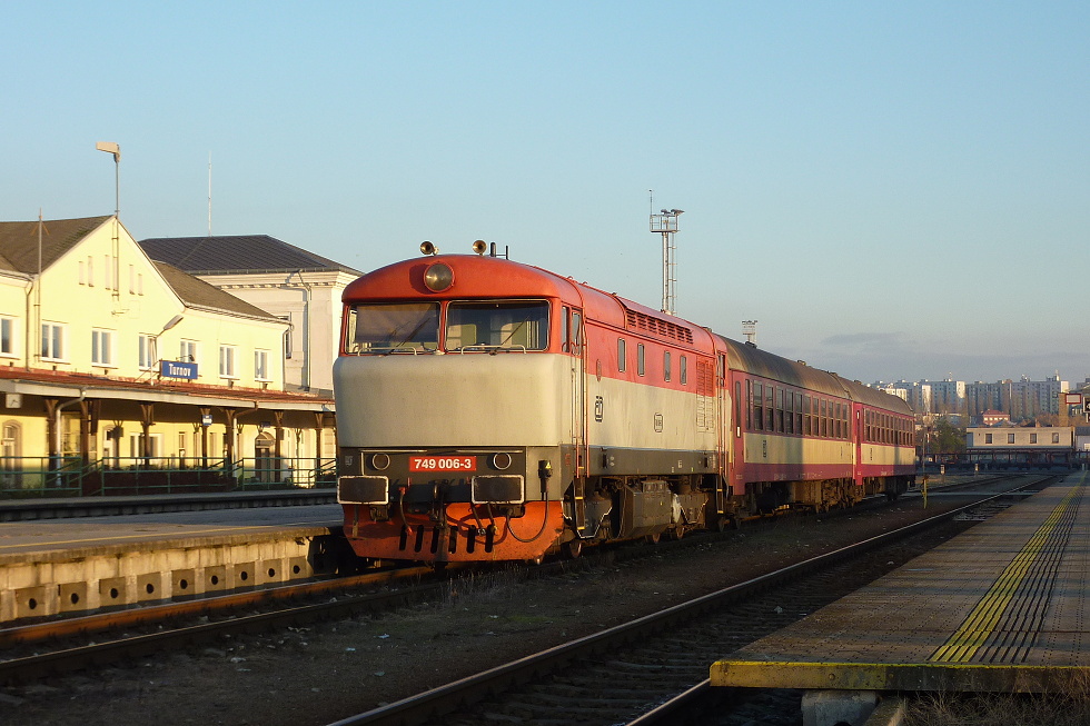 749 006-3