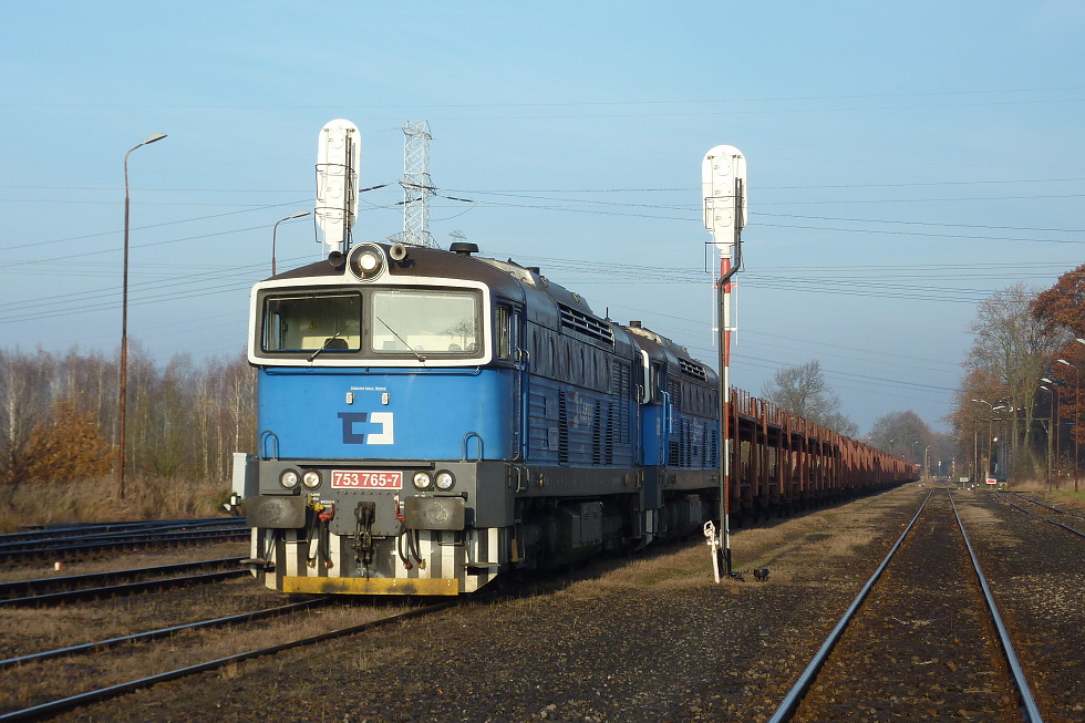 753 765-7