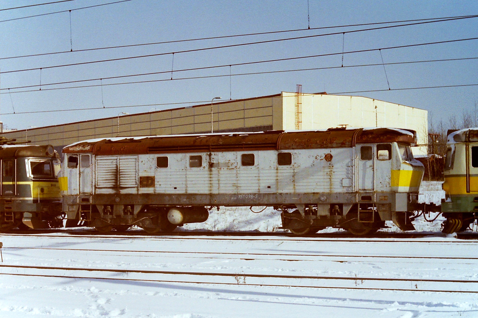 751 098-5