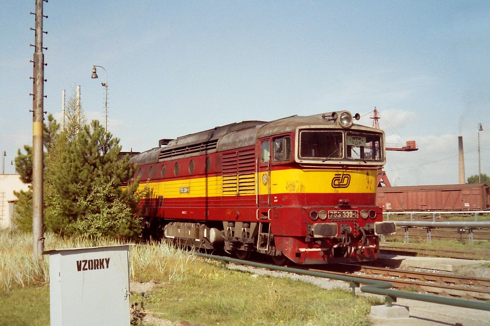 753 339-1