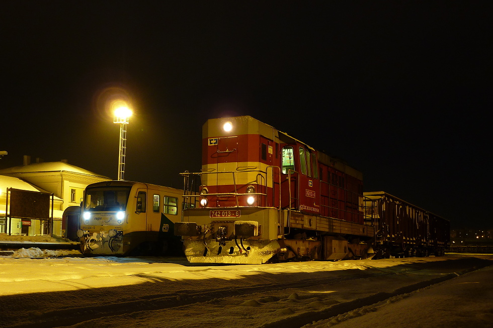 742 013-6