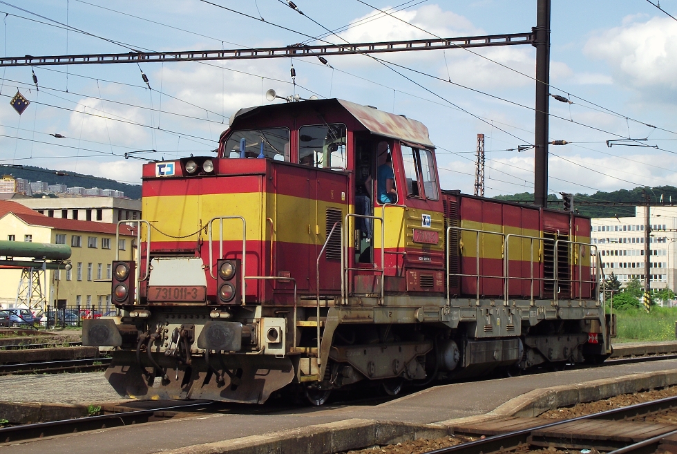 731 011-3