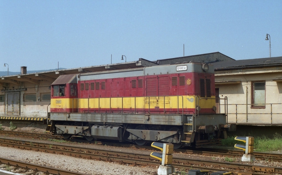 721 097-4