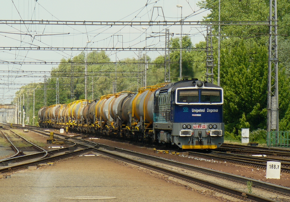 753 721-0