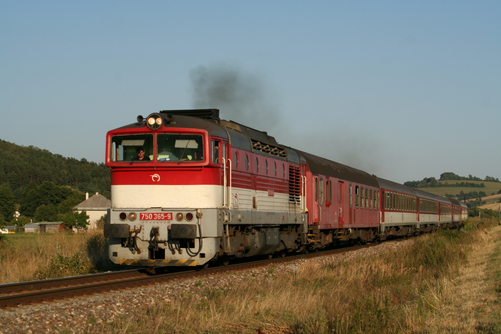 750 365-9