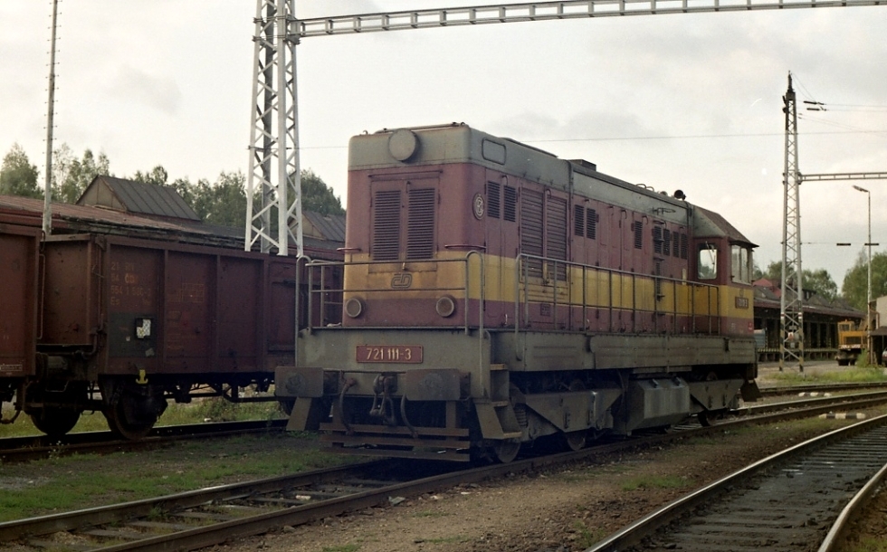 721 111-3