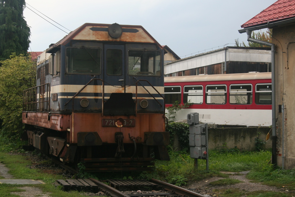 721 079-2