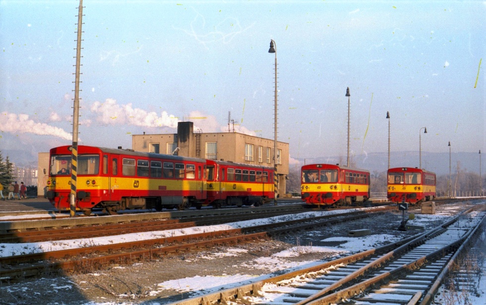 810 410-1