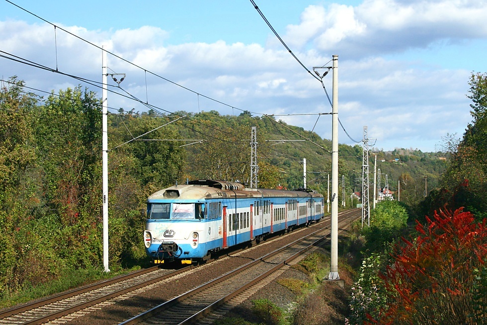 451 091-3