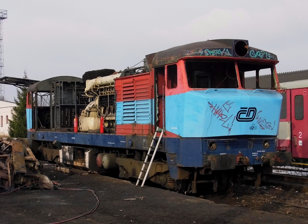 749 260-6