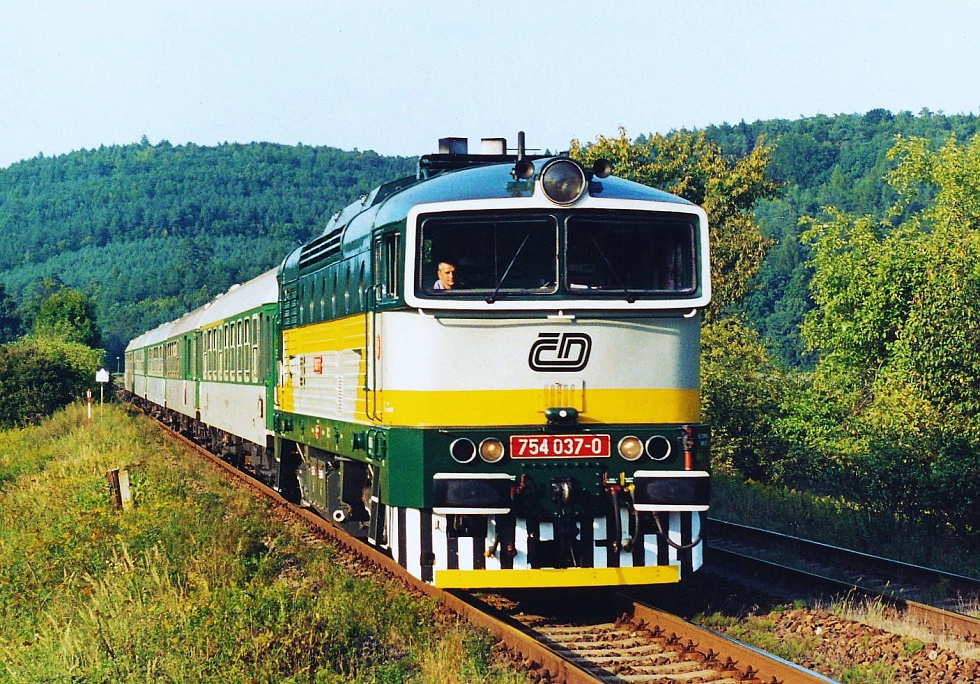 754 037-0