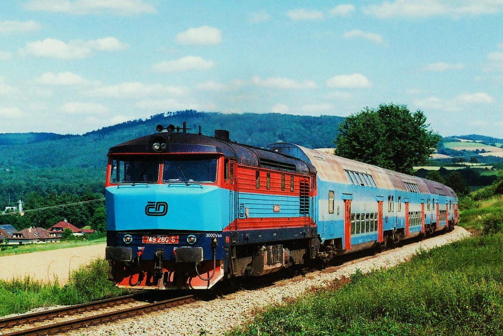 749 260-6