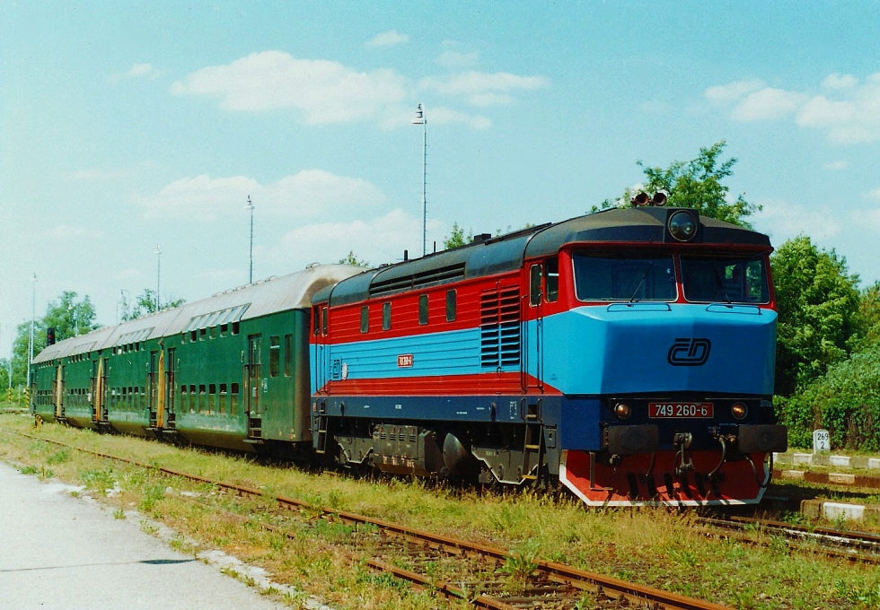 749 260-6