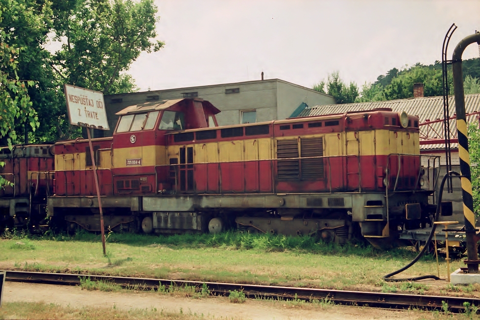 735 004-4